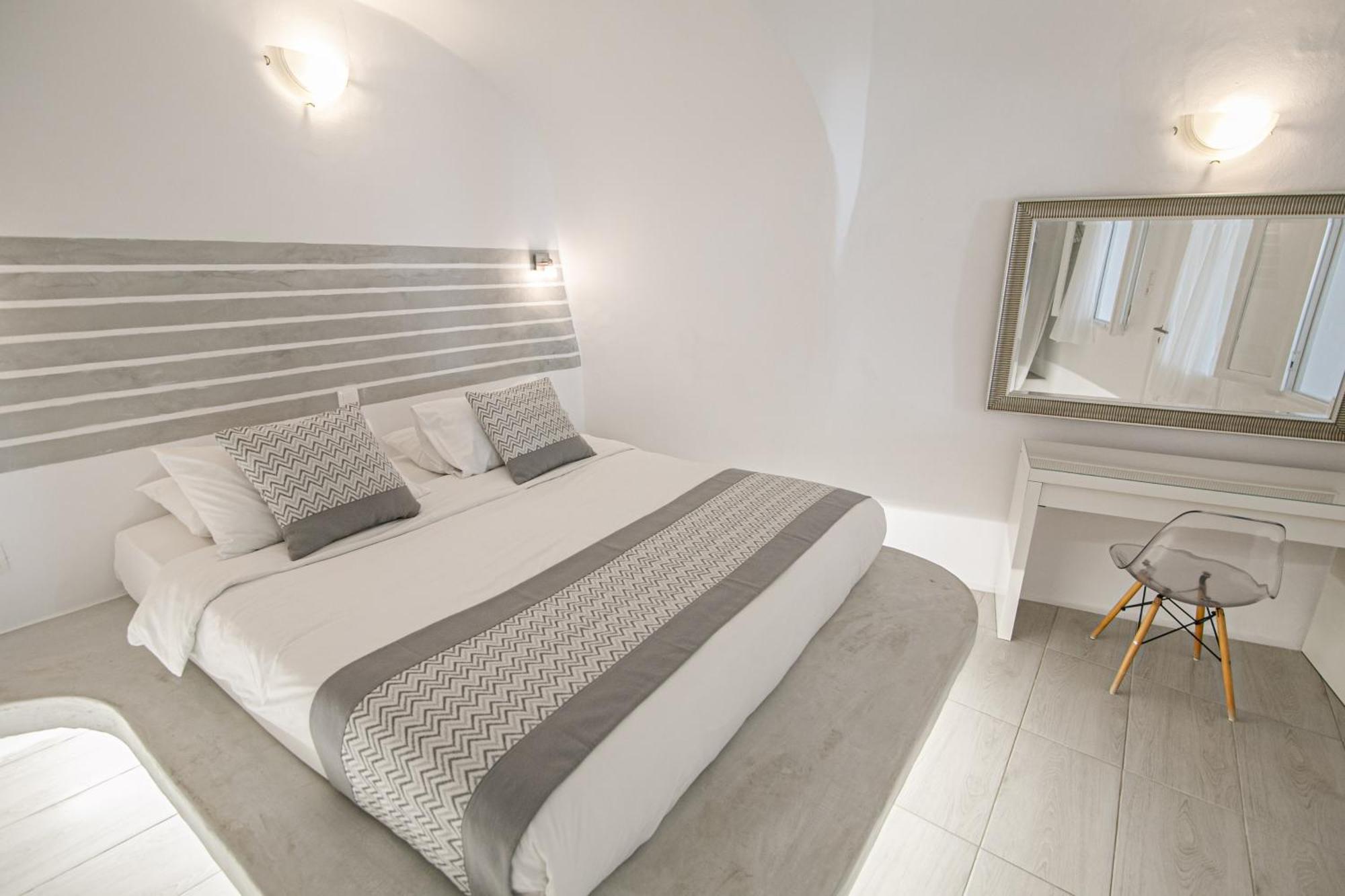 Vogue Suites Иа Екстериор снимка