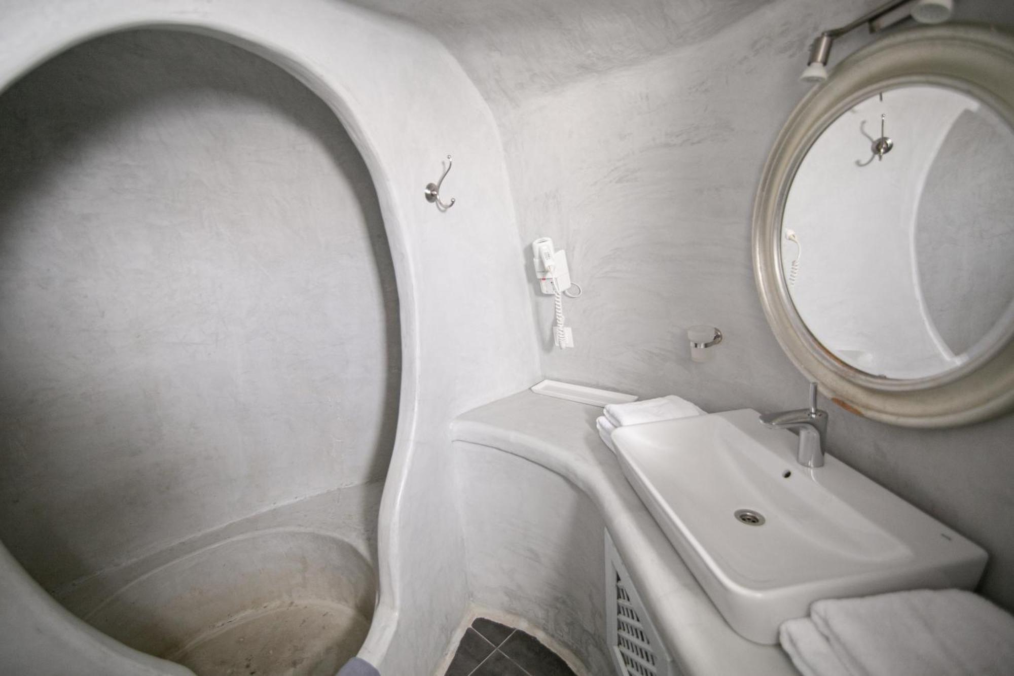 Vogue Suites Иа Екстериор снимка