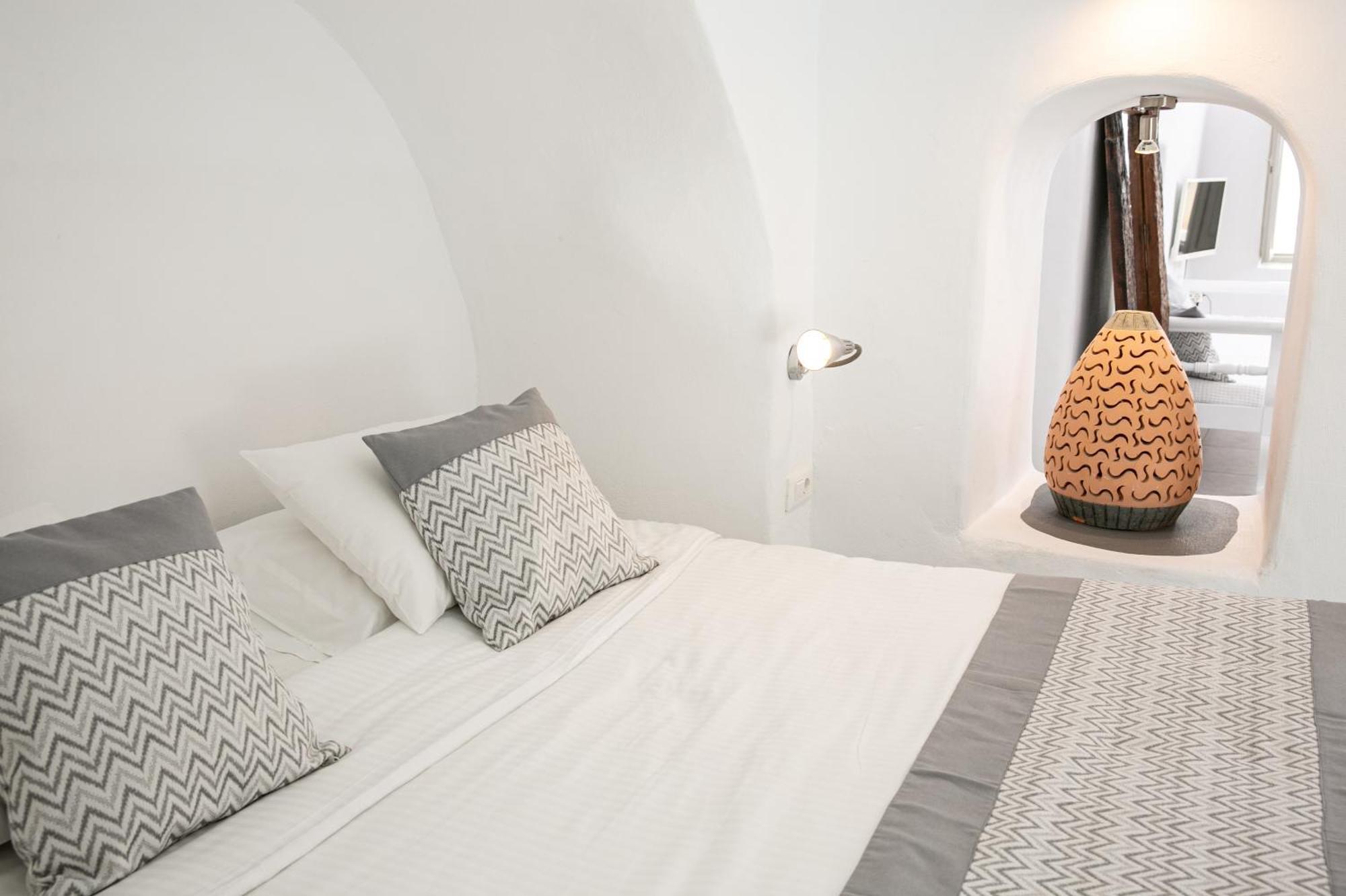 Vogue Suites Иа Екстериор снимка